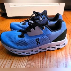 Size 7 Blue Cloudstratus On Running